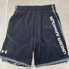 Under Armour ⚪︎半ズボン YLG ブラック カモフラージュ⚪︎150㎝