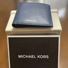❤️新品❤️MICHAEL KORS 二つ折り財布 ネイビーのサムネイル