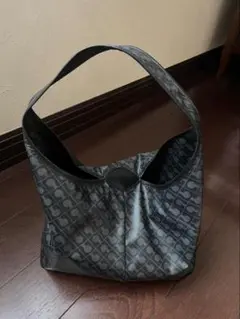 ゲラルディーニ　ショルダーバッグ 黒