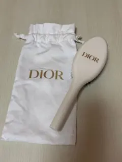 Dior ヘアブラシ 巾着付きのサムネイル