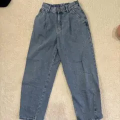 デニムパンツ