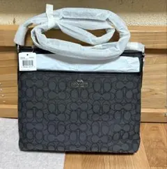 未使用！コーチ シグネチャー ファイルバッグ F58285 ブラック系のサムネイル