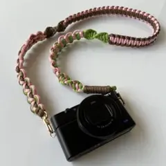 パラコード カメラストラップ｜ピンク×グリーン×ブラウン｜95cm｜ハンドメイド