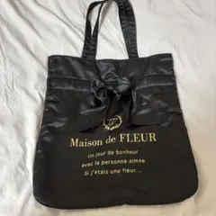 Maison de FLEUR 黒 リボン付きトートバッグ