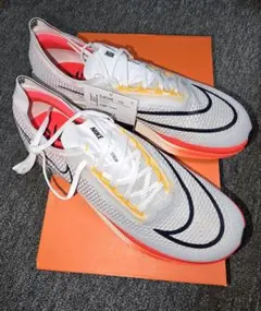 u*f様 【未使用新品】NIKE ナイキ　ズームXストリークフライ2 25cm 000000003743_YyeWiFp.jpg