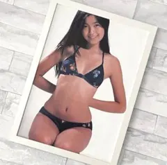 直筆サイン入りポラ】安田美沙子 ビキニ水着 抽プレ品 - メルカリ
