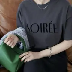 新品未使用 Discoat フロッキープリントチャコールグレー ロゴTシャツ