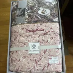 新品！YUMI KATSURA 羊毛肌掛け布団 140cm×190cm - メルカリ