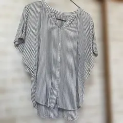 グローバルワーク白黒ストライプ 半袖シャツ