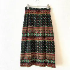 ☆【ハンドメイド】タックスカート 総柄 サイドファスナー 裏地有 M相当
