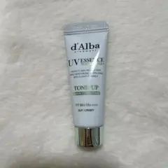 ダルバ　d'Alba トーンアップサンクリーム（グリーン）10ml