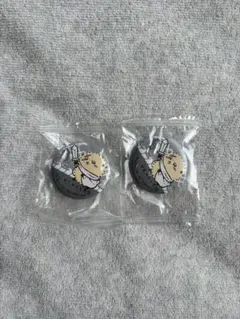 【未開封】ちいかわ　くら寿司　缶バッジ　ラッコ先生　2個セット