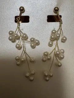 パールフラワーデザインイヤリング