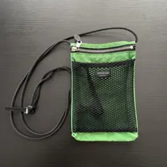 Item thumbnail for item fe463875-58f8-4ded-9fad-44713d6b9d93