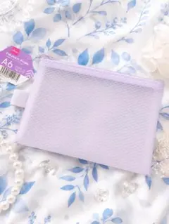 DAISO EVAポーチ パープル A6サイズのサムネイル