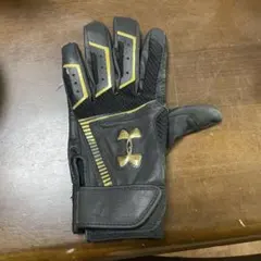 Under Armour バッティング用手袋 ブラック/ゴールド