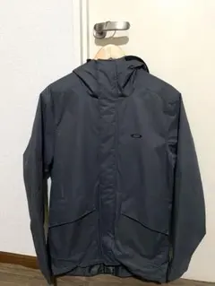 【即日発送可】Oakley フード付きナイロンジャケット