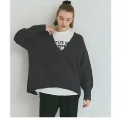 coca ディープVネックニットトップス