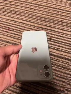 Apple iPhone 11 グリーン 本体のサムネイル