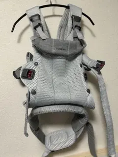 BABYBJORN 抱っこひも HERMONY メッシュ クリーム 箱なし - メルカリ