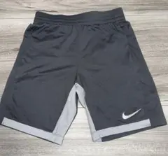 【NIKE】140cm 半ズボン