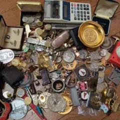レトロ ピンバッジ ネメダル 大量 まとめアクセサリー遺品整理ジャンク レトロ ピンバッジ ネメダル 大量 まとめアクセサリー遺品整理ジャンク