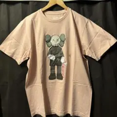 カウズ　ユニクロ　Tシャツ　XLサイズ