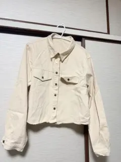ショート丈 デニムジャケット アイボリー