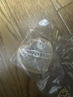 ちいかわ きゃらシャカチャームグミ スペシャル くりまんじゅうラッコシーサー