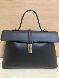 CARLYN カーリン バッグ ブラック 本体のみ - メルカリ