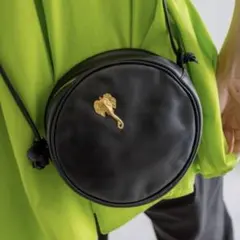 【美品】ear PAPILLONNER 象　レザー　ラウンドショルダーバッグ　黒