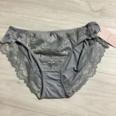 チュチュアンナ　ショーツ　♡ L