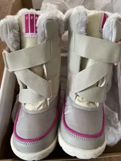 IFME ファー付きブーツ 16.0cm グレー/ピンク