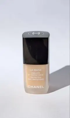 CHANEL LA BASE LISSANTE ベースコートのサムネイル
