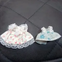 洋服　花柄　シルバニアファミリー