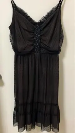 dinos ブラック フリル付きキャミワンピース