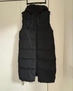 ★H＆Mベストダウンコート　ブラック　美品