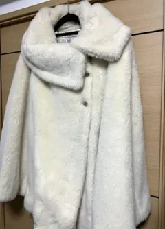 2025年最新】マックスマーラ ポンチョの人気アイテム - メルカリ