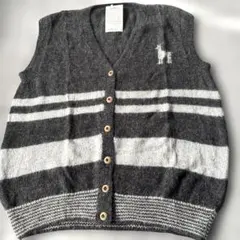 グレーとチャコールグレーのアルパカストライプ ベスト　未使用品