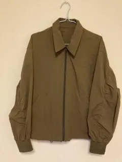 ブラウン ナイロンジャケット ボリュームスリーブ