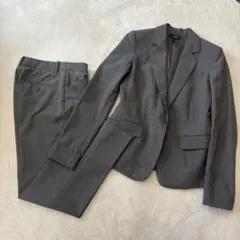 【Theory】パンツスーツ　グレー　※ジャケット内側に難あり※