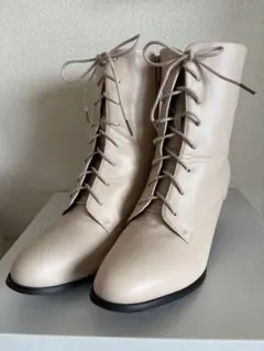 ベージュ レースアップブーツ 中ヒール 袴用