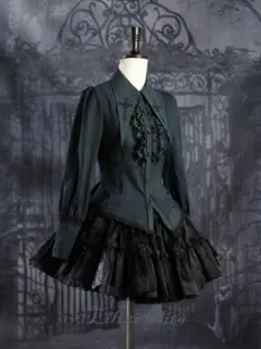 ロリータ シャツ