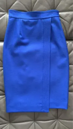 ロイヤルブルー