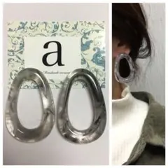 1065-2☺︎大ぶりなグレーフープのアンティークピアス☺︎