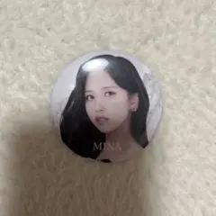 TWICEミナ 缶バッチ