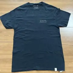 JUEMI × MACCIU コラボ Tシャツ ブラックのサムネイル