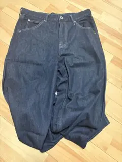 UNIQLO バギーカーブジーンズ丈短め