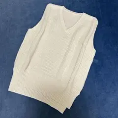 美品 アーバンリサーチ ニット ベスト ホワイト