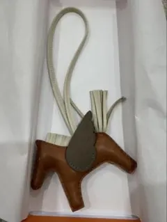 激レア】【あんしん鑑定】HERMES ロデオペガサス タッチ PM - メルカリ